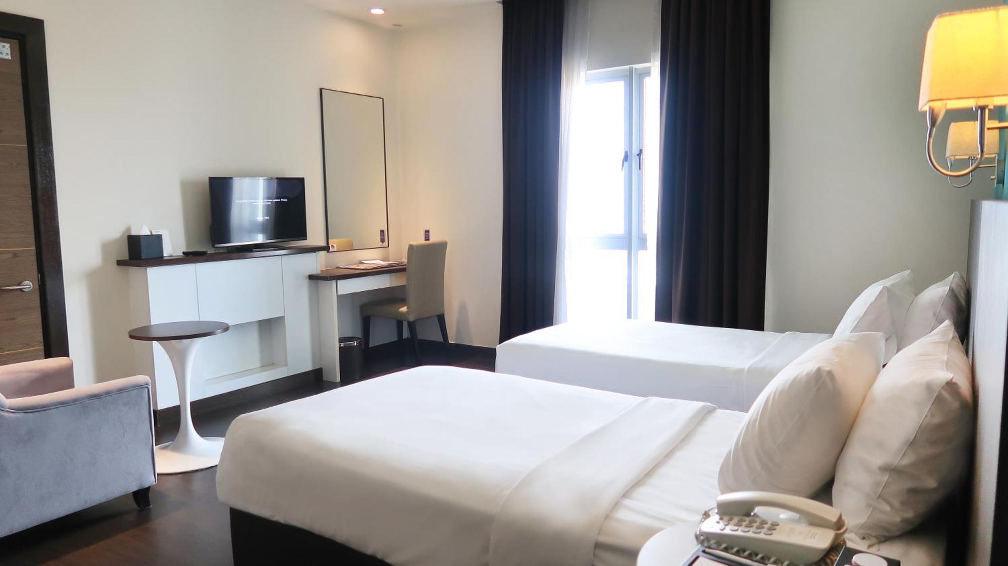 Wyndham Garden I-city